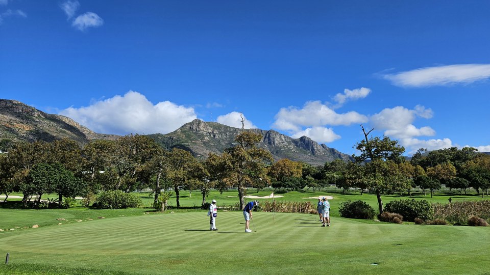<h2>The Best of South Africa Escorted 2023</h2> 14 Nights | 6 Rounds | March 11 - 25